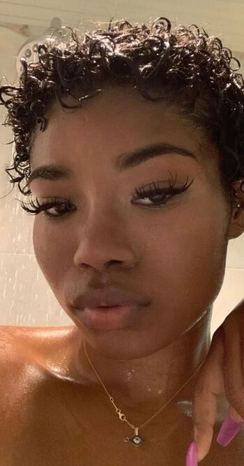 Full leaked Kurlykyy private onlyfans photo