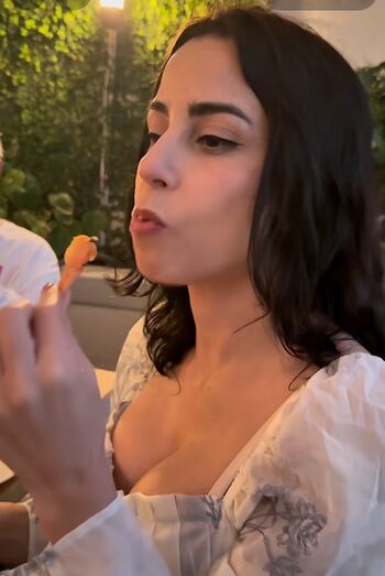 Full leaked Kurolily private onlyfans photo
