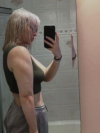 Full leaked Kvwviiju page private onlyfans photo