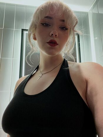 Full leaked Kvwviiju private onlyfans photo