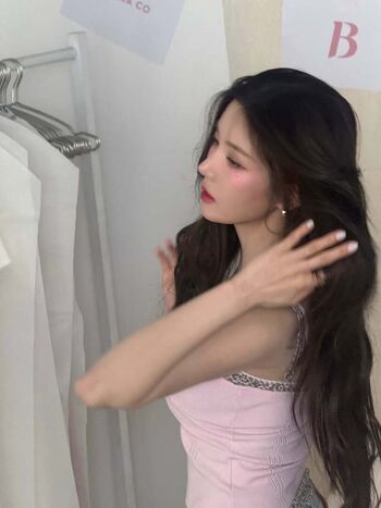 Full leaked Kwon eunbi page private onlyfans photo