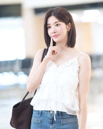 Full leaked Kwon eunbi page private onlyfans photo