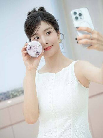 Full leaked Kwon eunbi private onlyfans photo