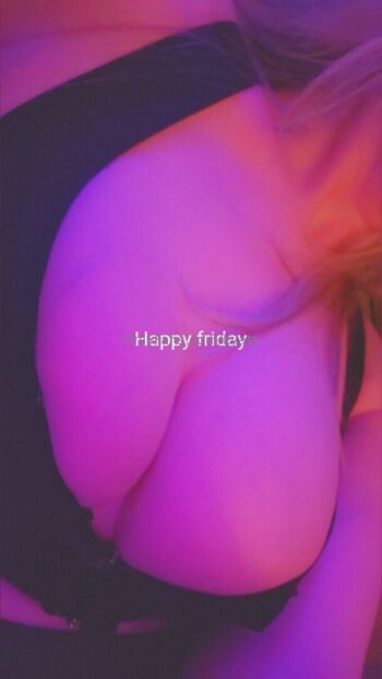 Full leaked Kyats private onlyfans photo