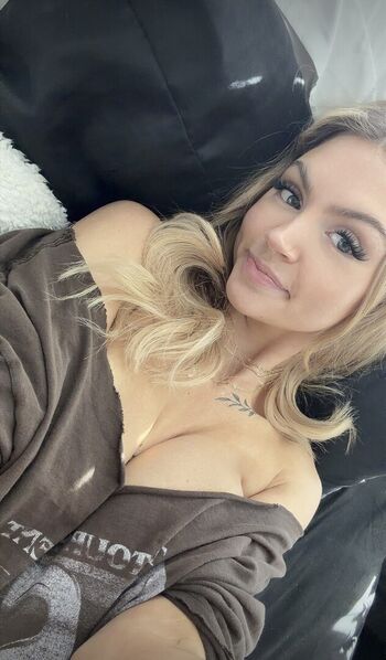 Full leaked Kylah private onlyfans photo