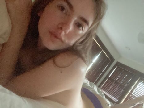 Full leaked Kylie island private onlyfans photo