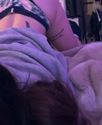 Full leaked Kyliecherryxo private onlyfans photo