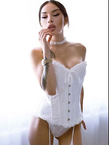 Full leaked L staikovska private onlyfans photo