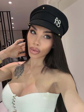 Full leaked L staikovska private onlyfans photo