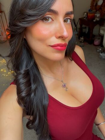 Full leaked La layana rous page private onlyfans photo