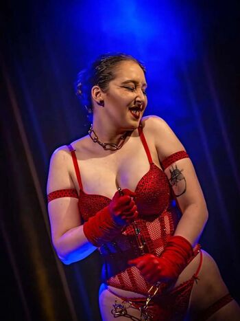 Full leaked Ladycamilia private onlyfans photo