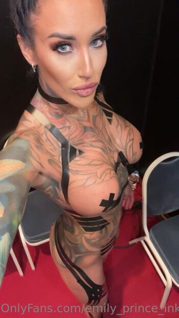 Full leaked Ladyemily private onlyfans photo