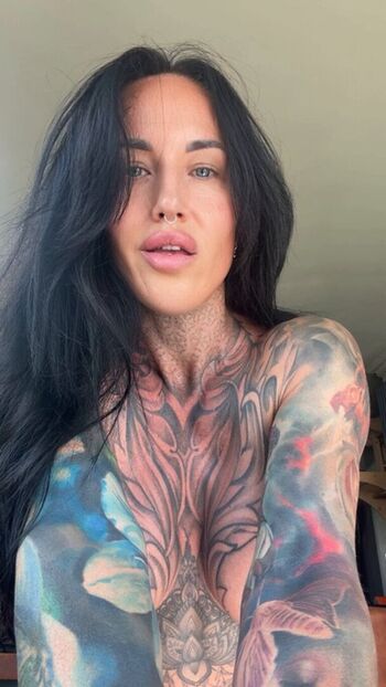 Full leaked Ladyemily private onlyfans photo