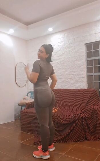 Full leaked Lagomariarita private onlyfans photo