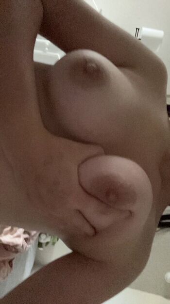 Full leaked Lainepws private onlyfans photo