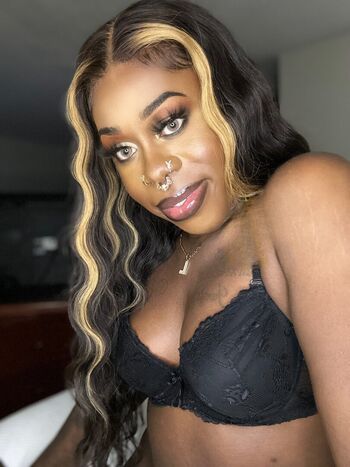 Full leaked Lalaamori private onlyfans photo