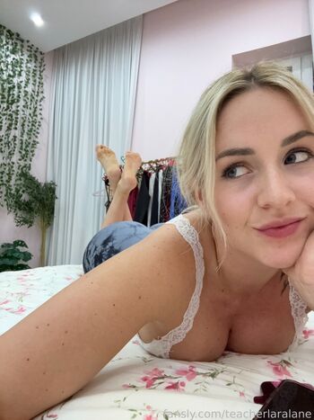 Full leaked Lara lane  page private onlyfans photo