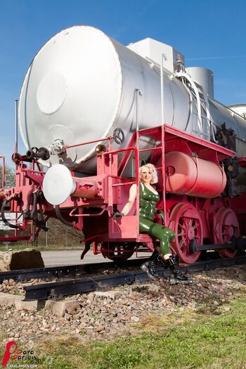 Full leaked Lara larsen page private onlyfans photo