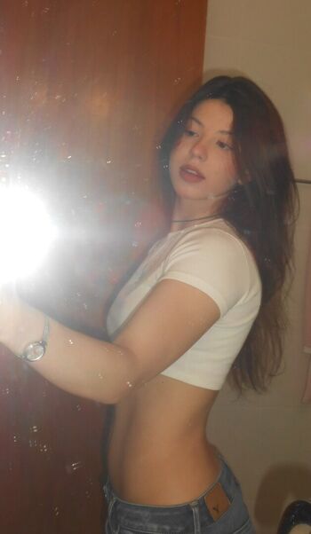 Full leaked Lara lobo private onlyfans photo