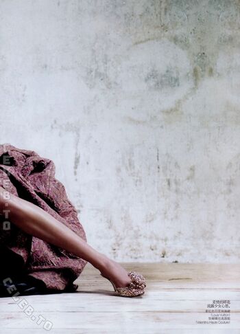 Full leaked Lara stone page private onlyfans photo