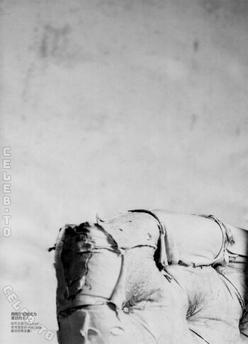 Full leaked Lara stone page private onlyfans photo