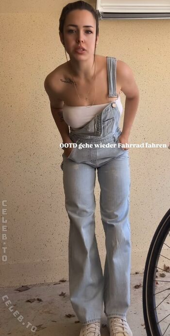 Full leaked Lara stxx private onlyfans photo