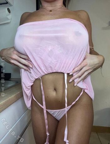 Full leaked Larafitness page private onlyfans photo