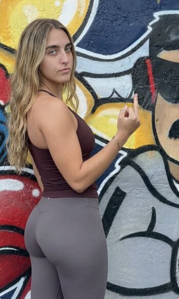 Full leaked Laramonroe page private onlyfans photo