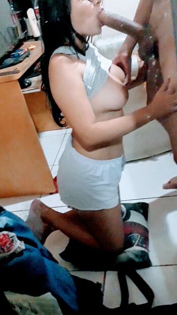 Full leaked Laranjaenorme private onlyfans photo