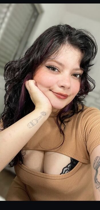 Full leaked Lari anjos private onlyfans photo