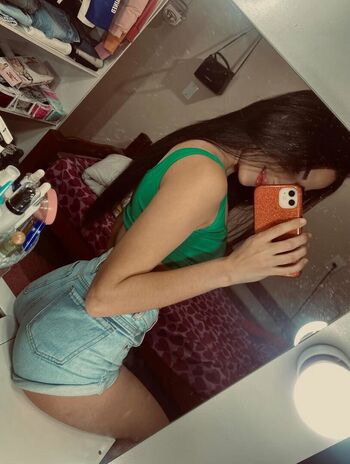 Full leaked Larissa gonalves private onlyfans photo