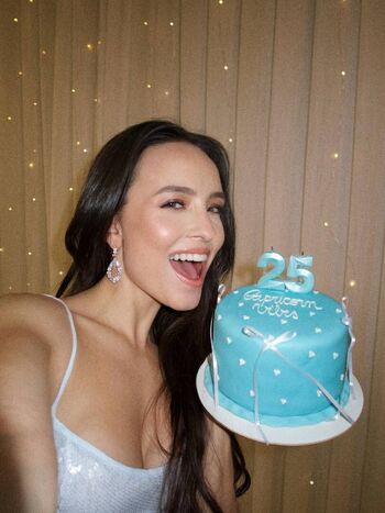 Full leaked Larissa manoela page private onlyfans photo