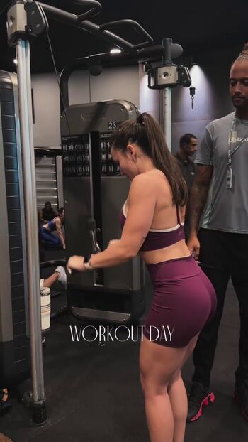 Full leaked Larissa manoela page private onlyfans photo