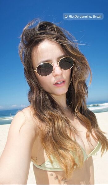 Full leaked Larissa manoela page private onlyfans photo