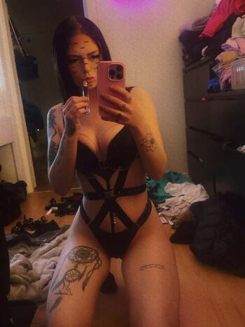 Full leaked Larrebarre private onlyfans photo