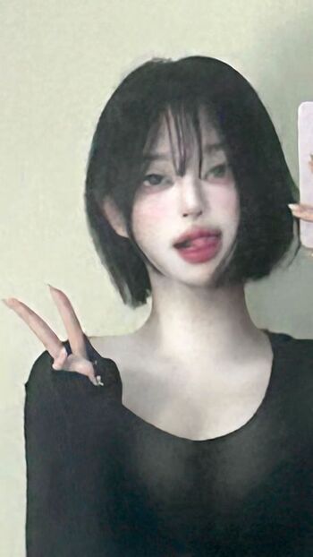 Full leaked Latulip  page private onlyfans photo