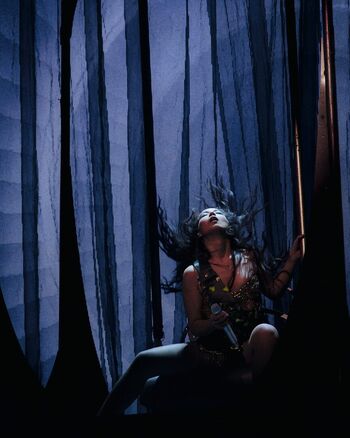 Full leaked Laufey lin page private onlyfans photo