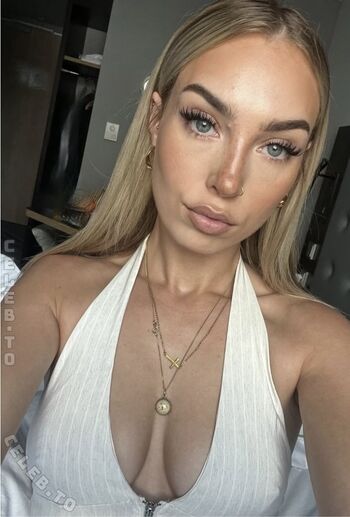 Full leaked Laura hummer private onlyfans photo