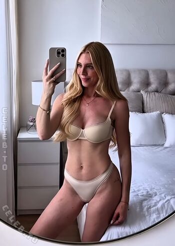 Full leaked Laura joelle private onlyfans photo