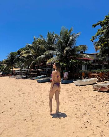 Full leaked Laura lumertz private onlyfans photo