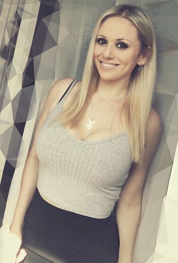 Full leaked Laura orlando private onlyfans photo