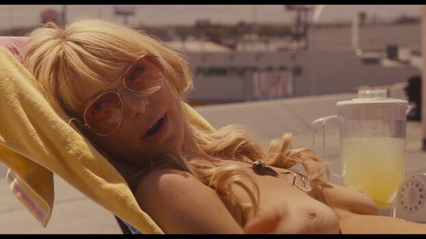 Full leaked Laura prepon private onlyfans photo