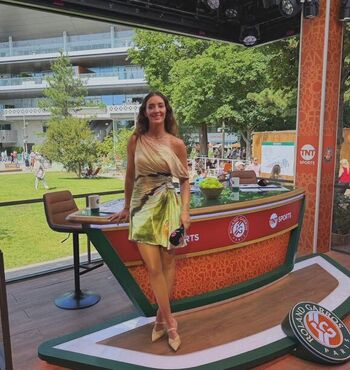 Full leaked Laura robson private onlyfans photo