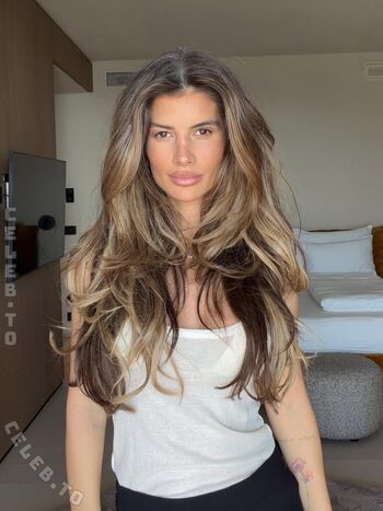 Full leaked Laura schultz page private onlyfans photo