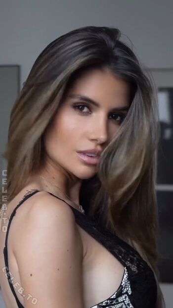 Full leaked Laura schultz page private onlyfans photo