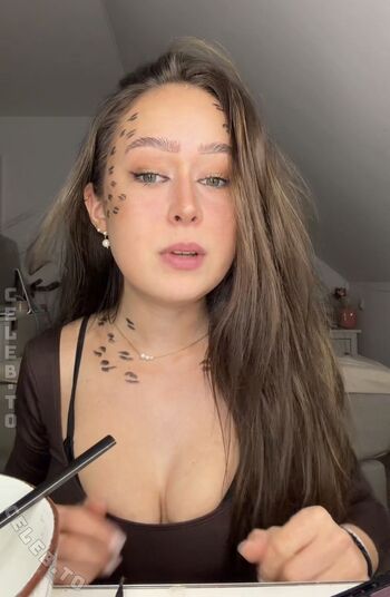 Full leaked Laura sophie private onlyfans photo