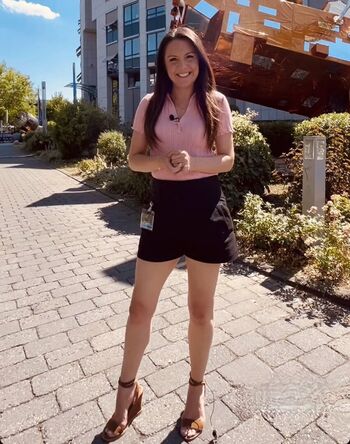 Full leaked Laura tobin  page private onlyfans photo