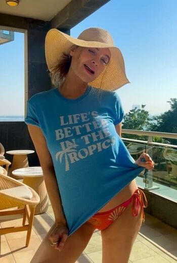 Full leaked Laura whitmore private onlyfans photo