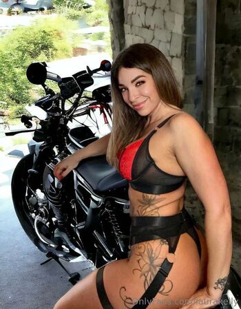 Full leaked Laurakelly private onlyfans photo