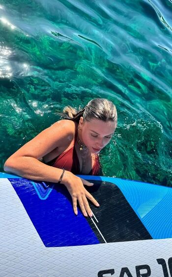 Full leaked Laurapourlesintimes page private onlyfans photo